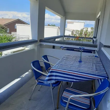 Apartman H&f *