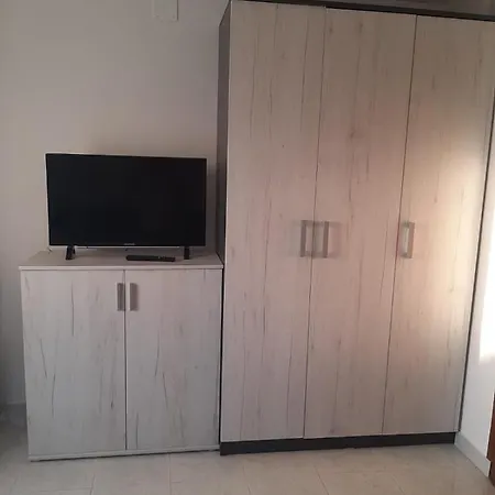 H&f Apartment