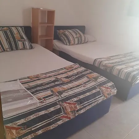 H&f Apartment